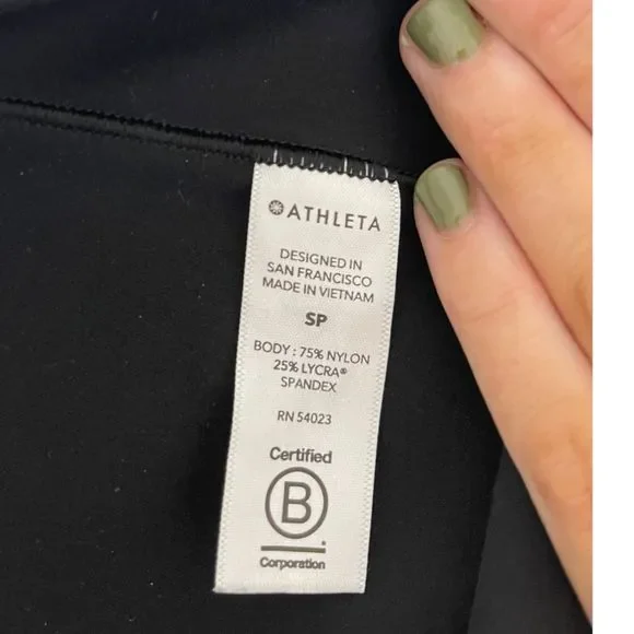 Athleta Salutation Stash 7/8 Tight leggings - Picture 5 of 11